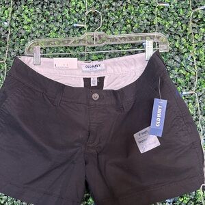 Ladies size 6 Old Navy Shorts